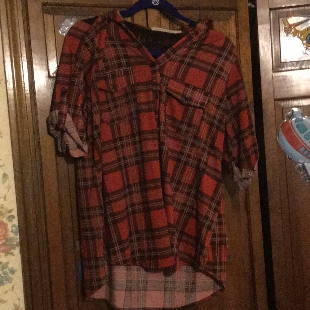 ✨3 FOR $10 SALE ITEM✨ Liberty Love Plaid Shirt